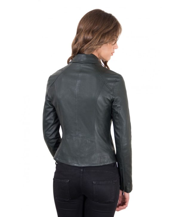 giacca-in-pelle-donna-modello-chiodo-biker-con-zip-trasversale-colore-verde-kbc-collezione-donna-autunno-inverno (5)