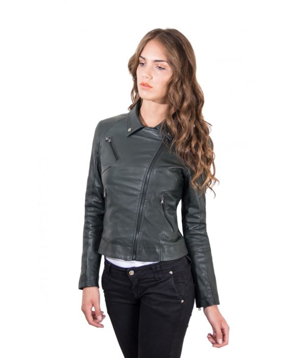 giacca-in-pelle-donna-modello-chiodo-biker-con-zip-trasversale-colore-verde-kbc-collezione-donna-autunno-inverno