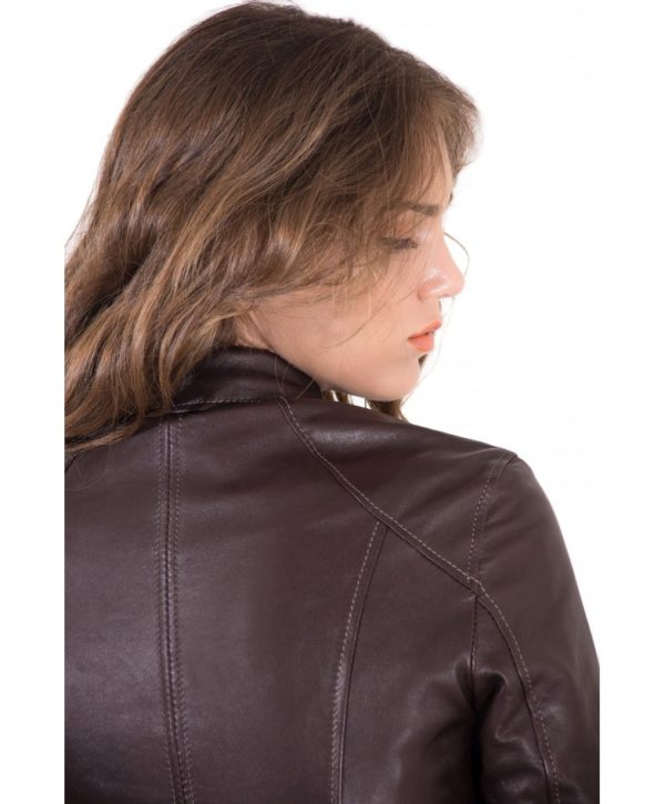 giacca-in-pelle-donna-modello-chiodo-biker-con-zip-trasversale-colore-testa-di-moro-kbc-collezione-donna-autunno-inverno (2)